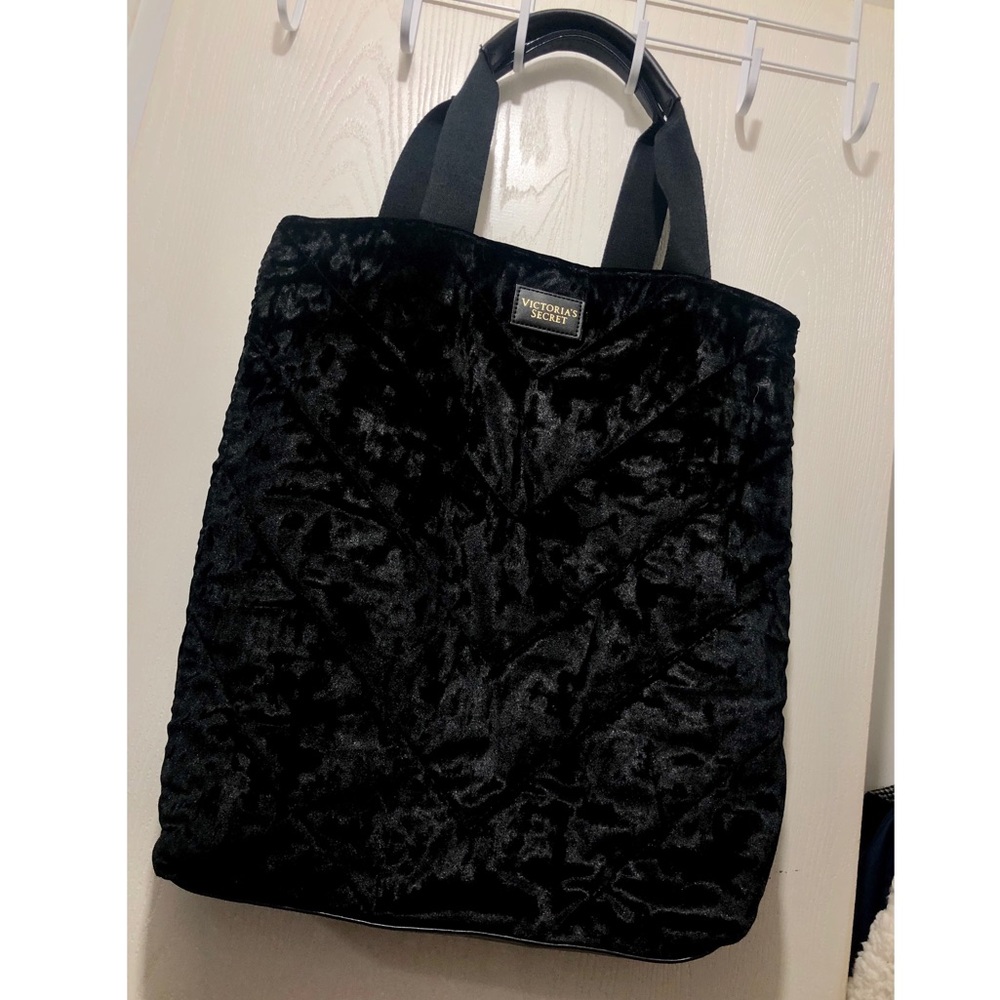 Victoria’s Secret Tote🖤